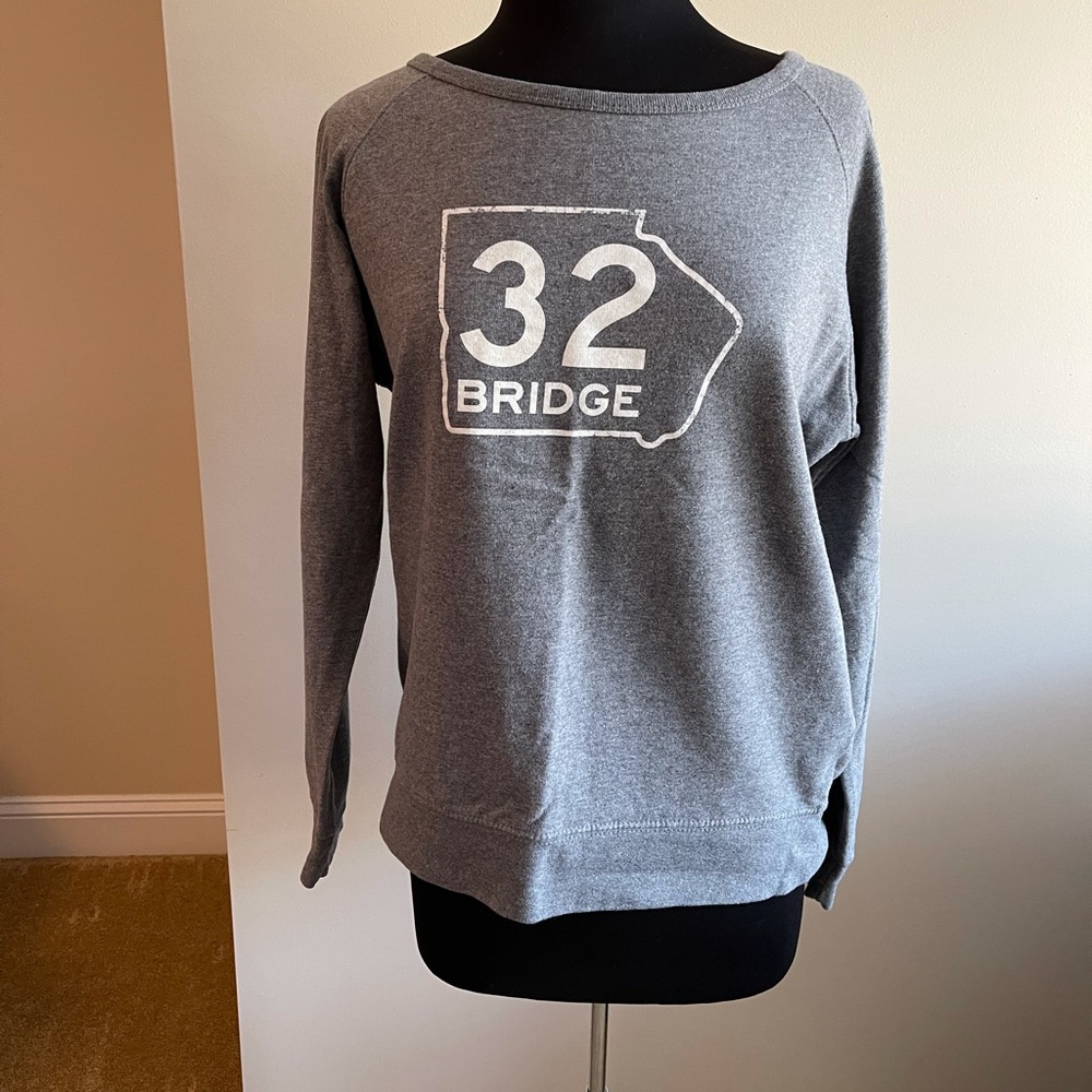 Grey 32 Bridge (Luke Bryan) sweatshirt size Large